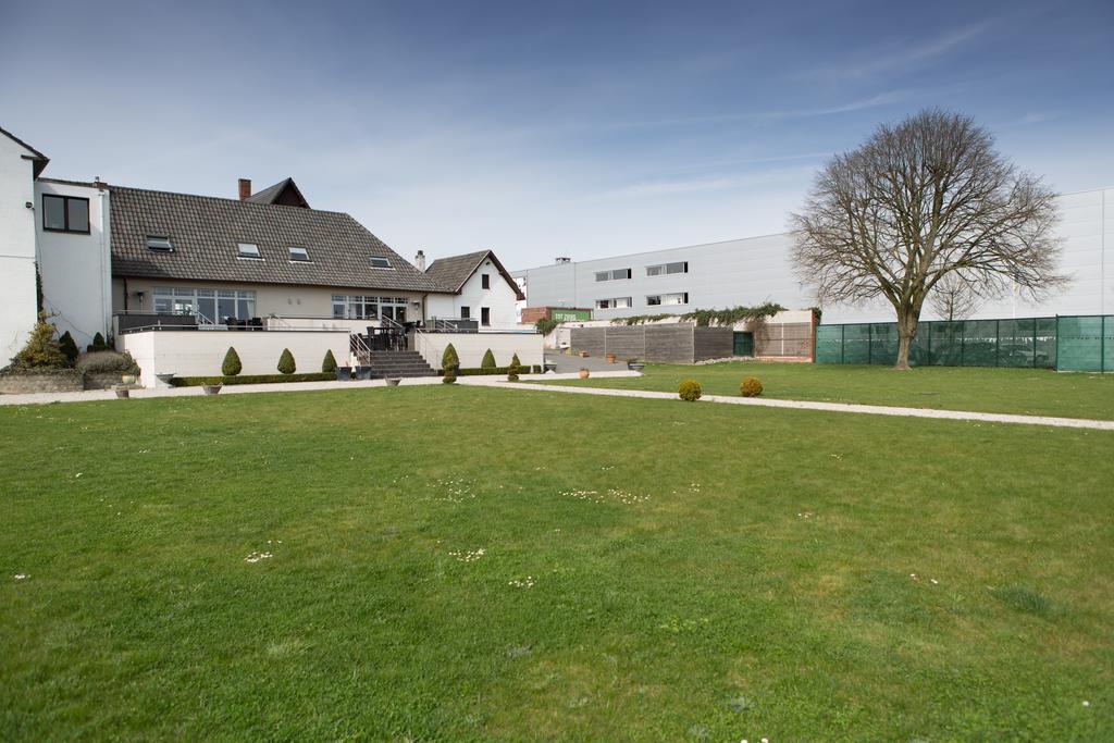 Hotel Malpertuus รีมส์ท ภายนอก รูปภาพ