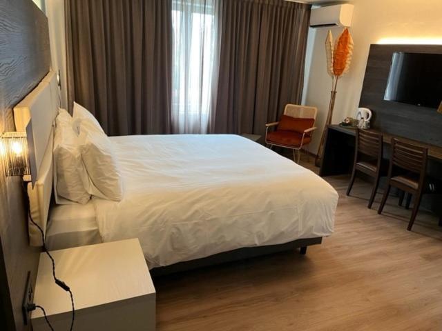 Hotel Malpertuus รีมส์ท ภายนอก รูปภาพ
